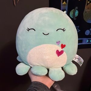 BNWT 8” octopus Squishmallow